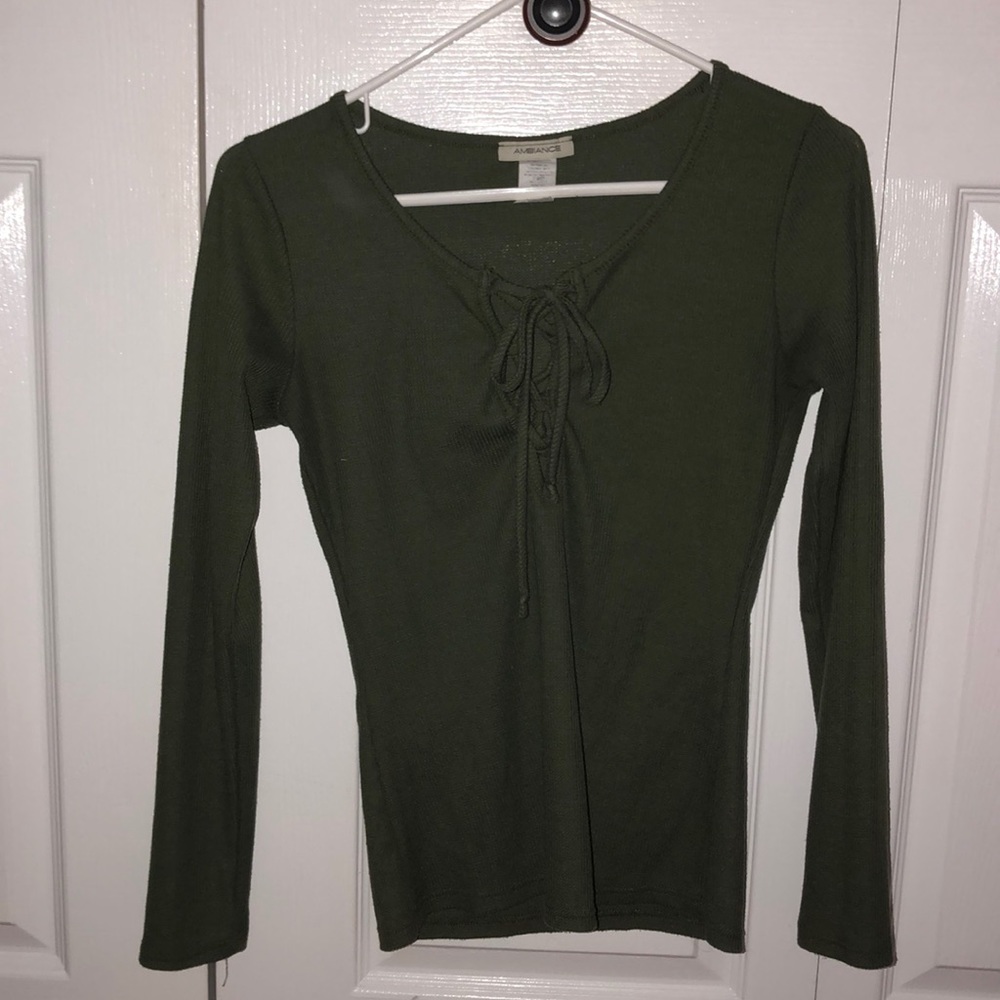 Long sleeve top